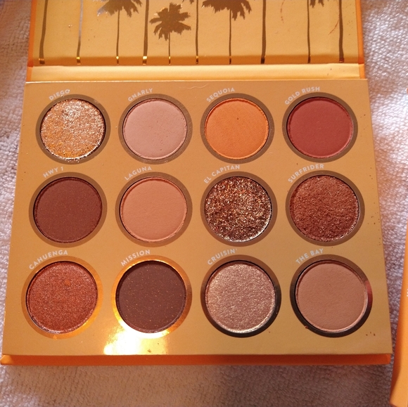 California love eyeshadow palette - Picture 2 of 4